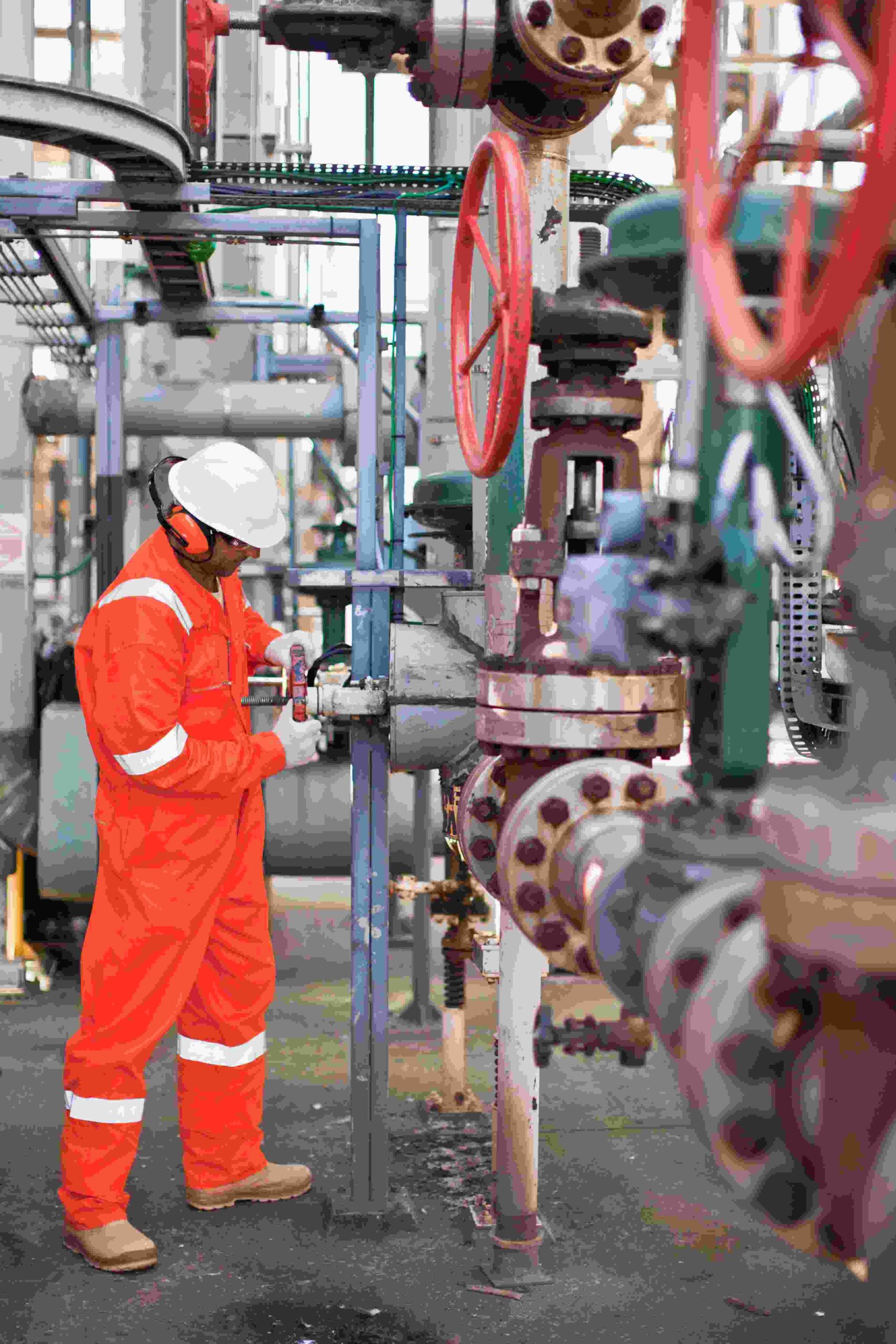 Engenharia de comissionamento e startup da Vácuo Técnica em operação industrial